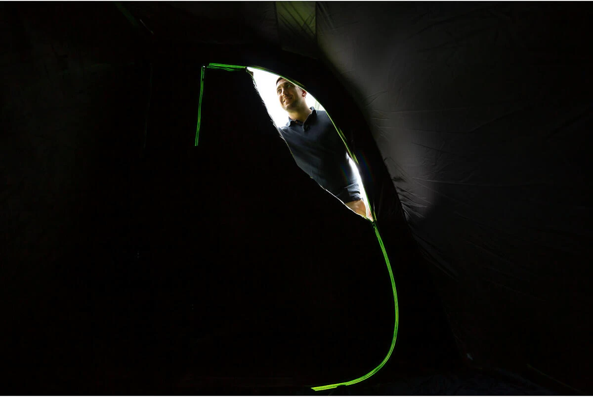 Coleman Weathermaster 4XL BlackOut Air Tent - Image 7