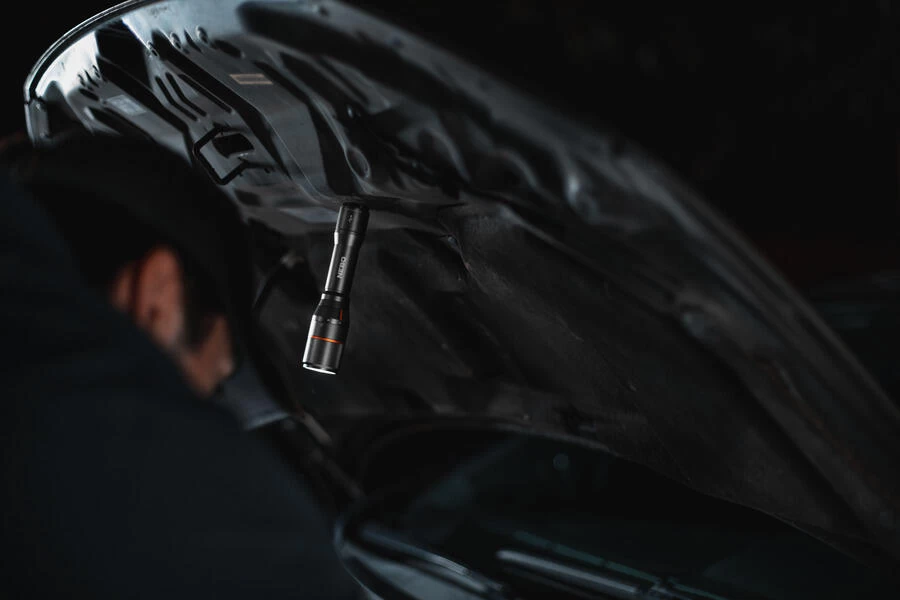 Nebo DaVinci 1000 Lumen Rechargeable Flashlight - Image 4