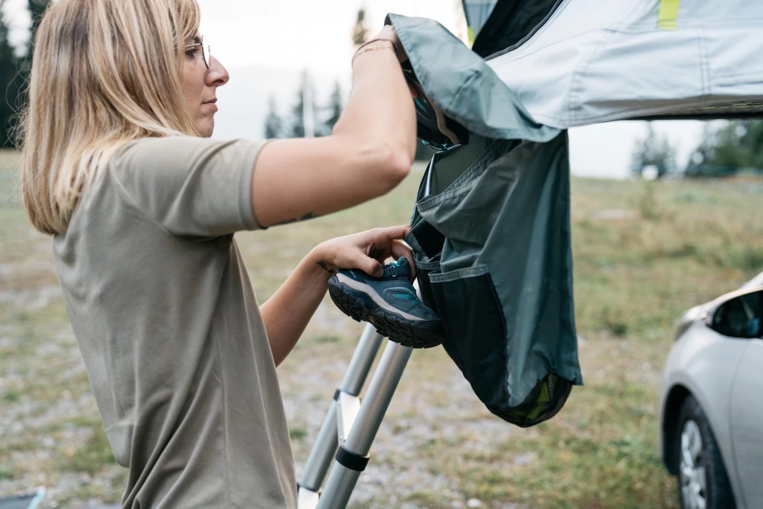 Quechua Removable Shoe Pocket For MH500 2p Tent - Image 5